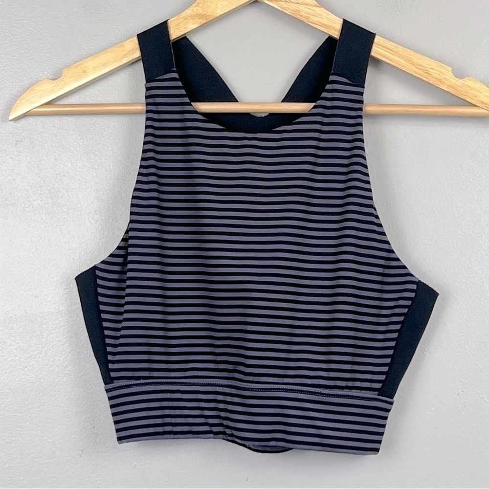 Varley Barry’s Boot Camp black & 
purple/gray racerback sports bra, small.